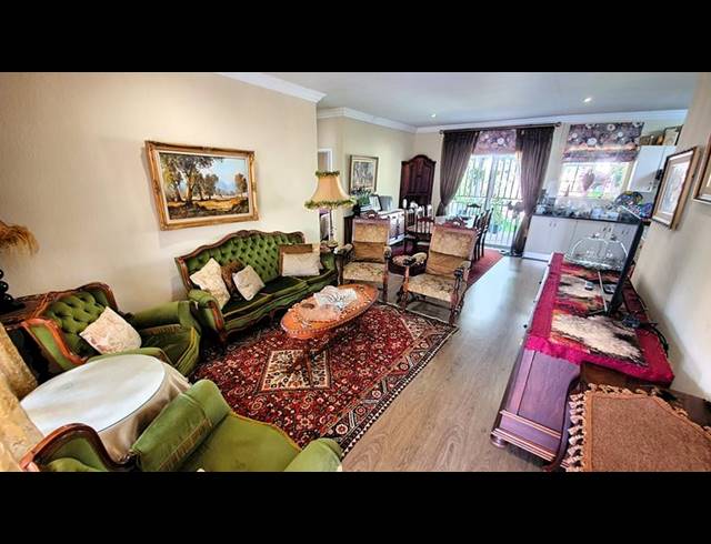 3 BEDROOM TOWNHOUSE FOR SALE IN NINAPARK